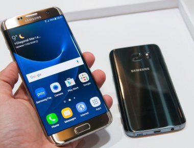 Αποκαλυπτήρια για το νέο Samsung Galaxy S8 και Galaxy S8 Plus (φωτό, βίντεο)